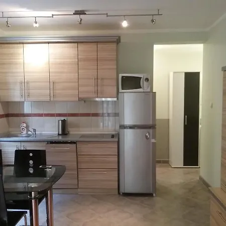 Elena Apartment *