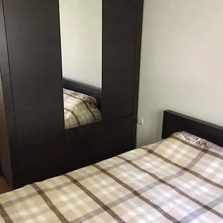 Elena Apartment *